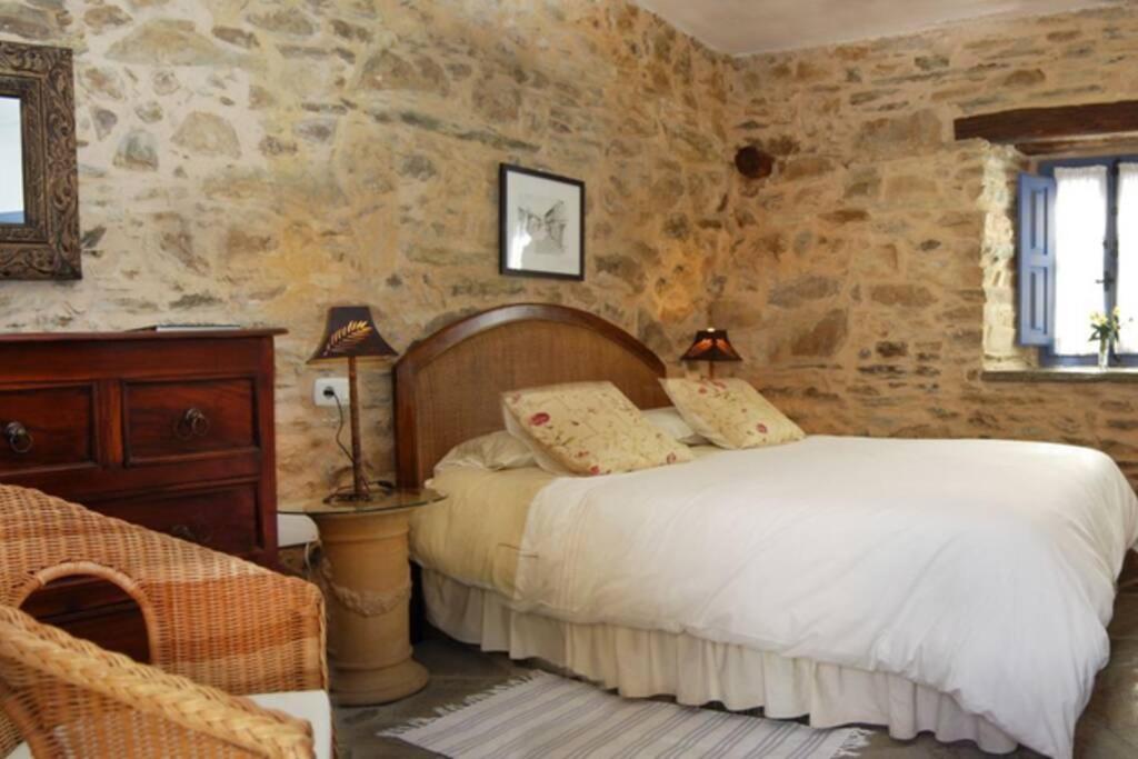 Willa Casa Camarga Santiago Millas Zewnętrze zdjęcie